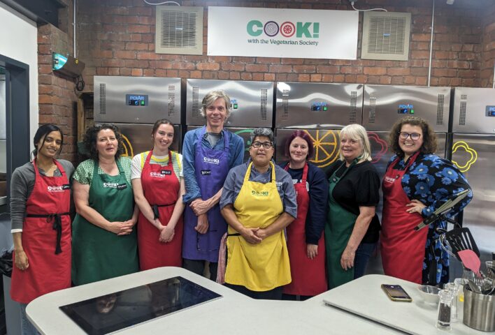 Fareshare attending COOK! for a teambuilding session.